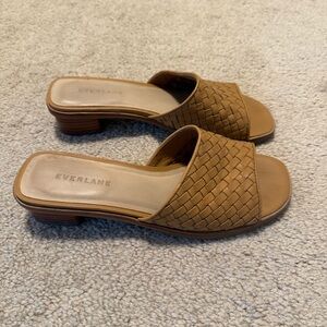 Everlane Women's Tan Woven Sandals